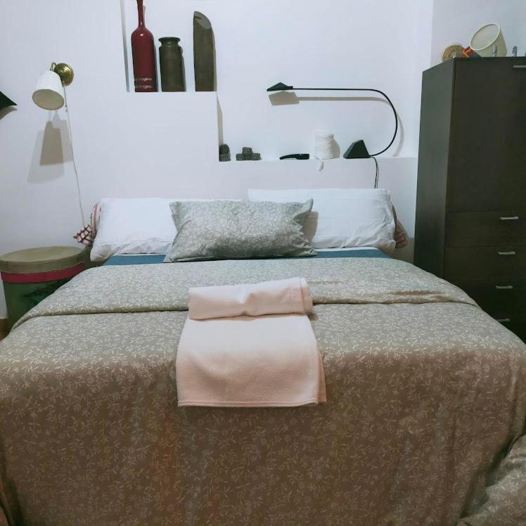 Una Parada A L'Anoia En Apartamento Compartido Apartment Capellades Екстериор снимка